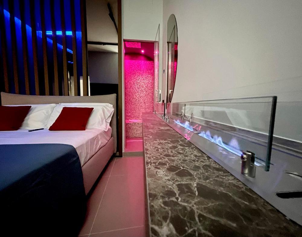 Luxury Room Suites Benevento Exterior photo